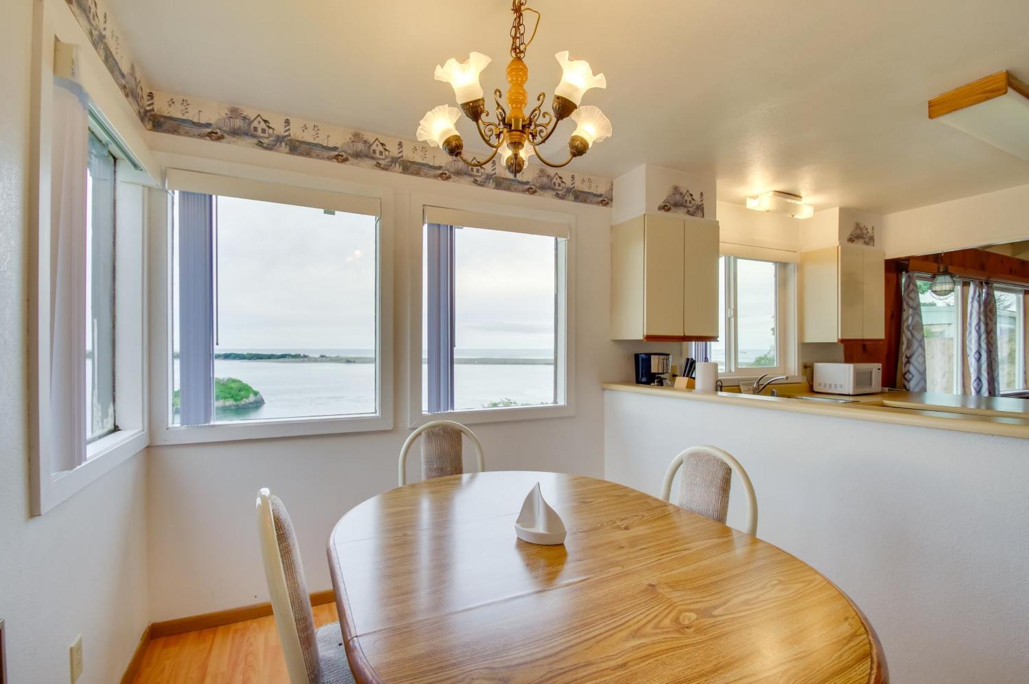 Rustic Coastal Smith River Cottage With Ocean Views! Exterior foto